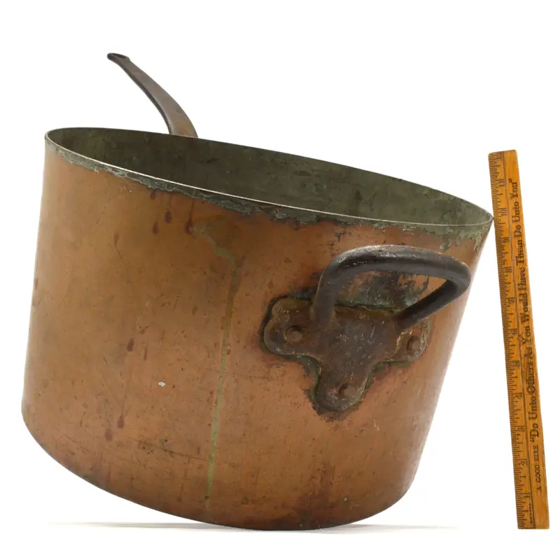 Antique Heavy-Duty Copper Kettle – 27-Liter (7-Gallon) with Double Iron Handles