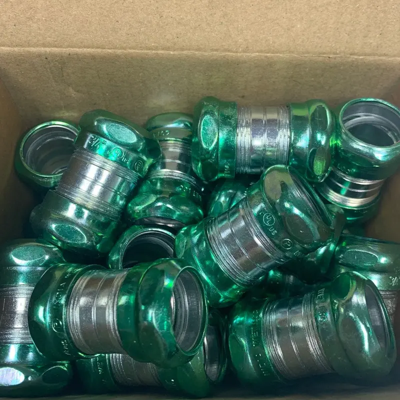 Appleton 6075GSR 3/4-Inch Concrete Raintight EMT Couplings – Emerson Brand, New in Box (Pack of 20)