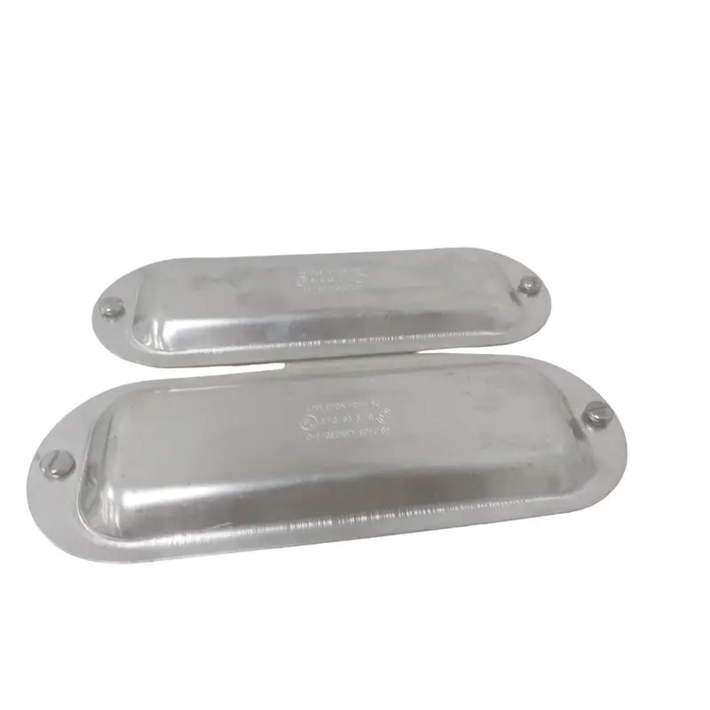 Appleton 85 Series 2.5-Inch Aluminum Conduit Covers – Gedney Spec 85, 2-Pack