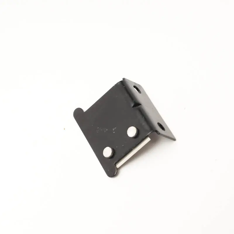 Blade Bracket Assembly for String Trimmers and Brush Cutters