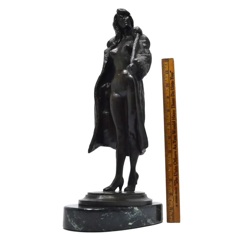 Bruno Zach Bronze Sculpture: Nude Woman with Overcoat – Early 20th-Century Marble-Base Statue