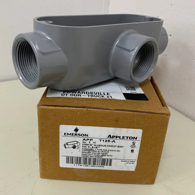 Emerson T125-A Form 85 1.25″ Aluminum T Conduit Body – New in Original Packaging