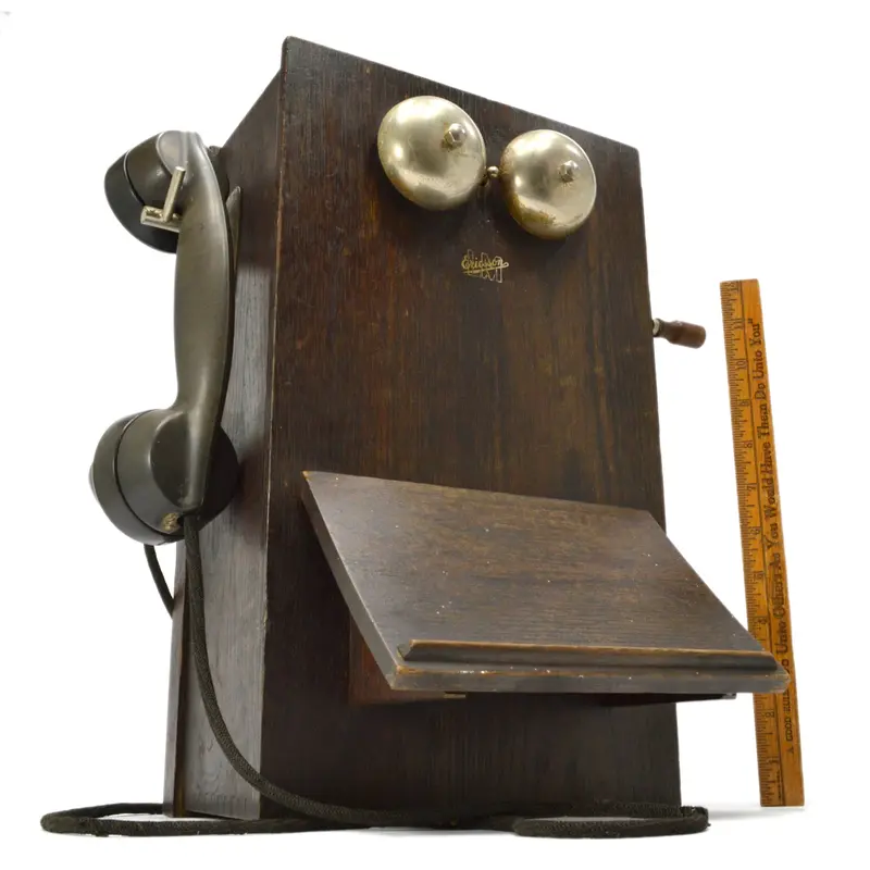 Ericsson AB700 Wall-Mount Telephone Box – Swedish Manufacture, Circa 1925–1931, Untested