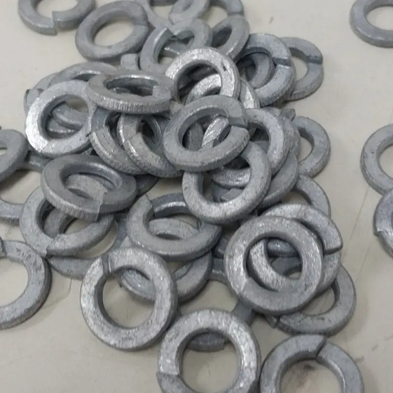 Fastenal 3/8″ Galvanized Split Lock Washers – 50-Pack, Brand New