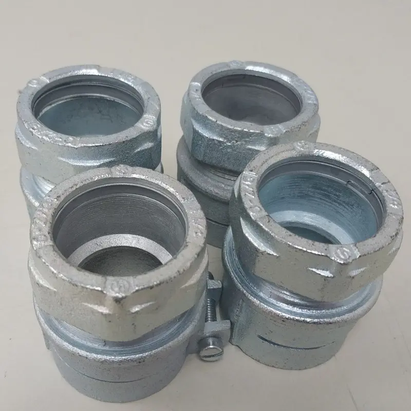 Four 1.5″ Squeeze-Throat Metal Conduit Connectors – New, Open-Box Lot