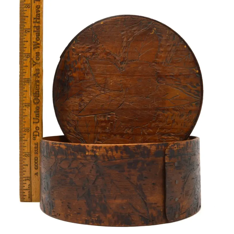 Hand-Carved Shaker-Style Folk Art Wooden Box with Floral Design, 6.5″ Round Lid Container