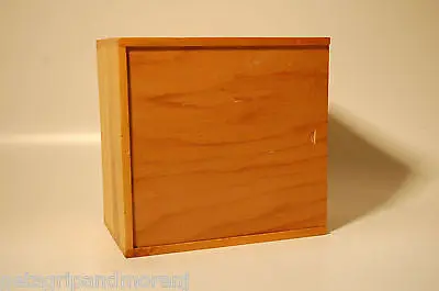 Handmade Wooden Trinket Box – Finger-Joint Construction, Rustic Vintage Storage