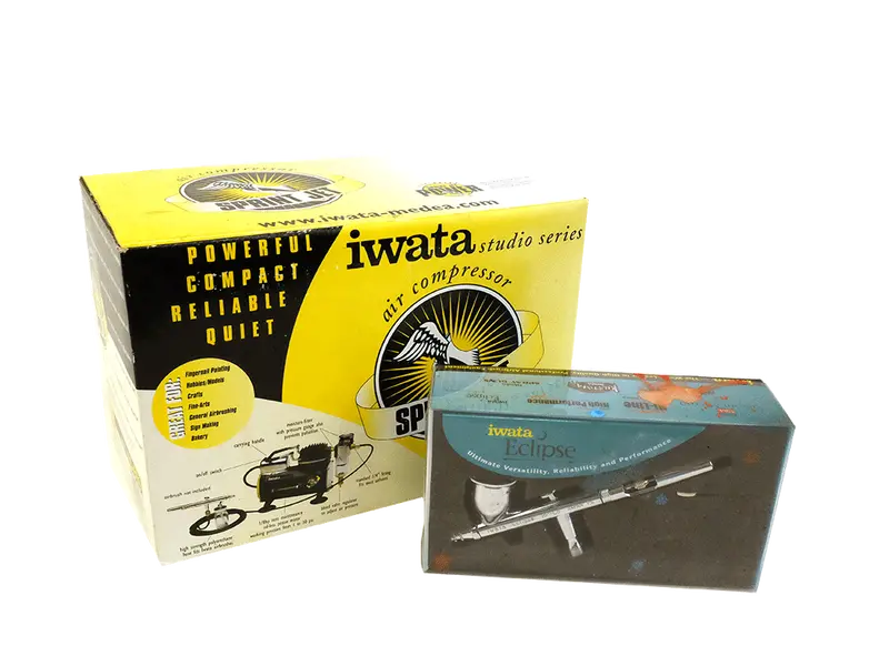 Iwata Studio Series IS-800 Air Compressor + Eclipse ECL-4500 Airbrush Kit