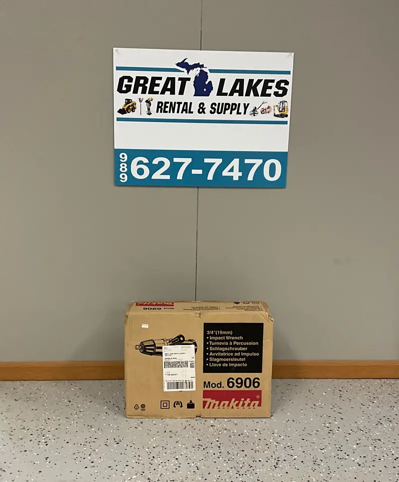 Makita 3/4″ Corded Impact Wrench – 6906 Model