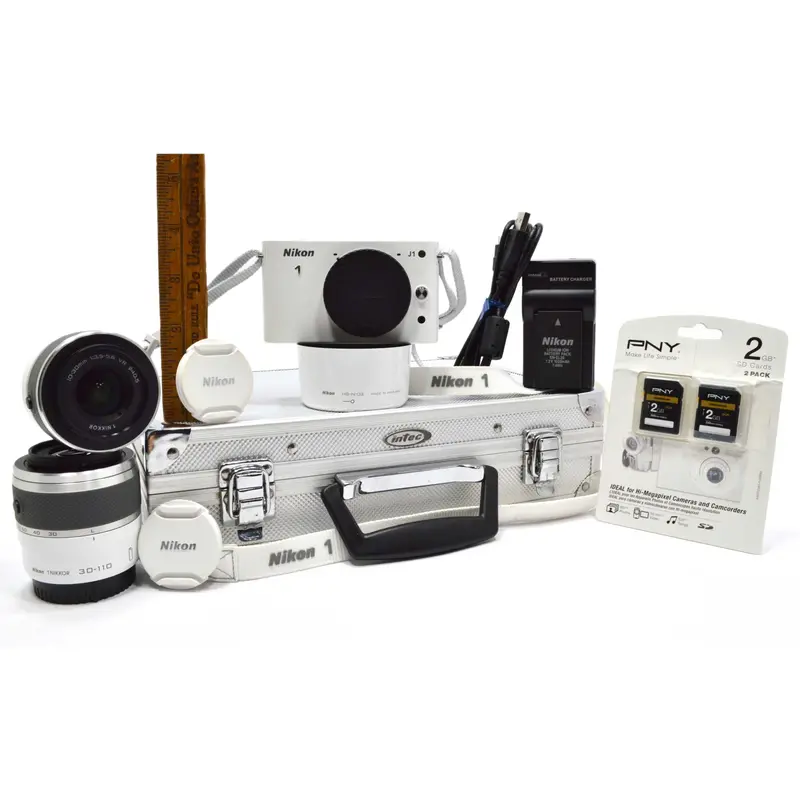 Nikon 1 J1 Digital Camera Kit – Includes Metal Case, Two Nikkor Lenses, and Accessories