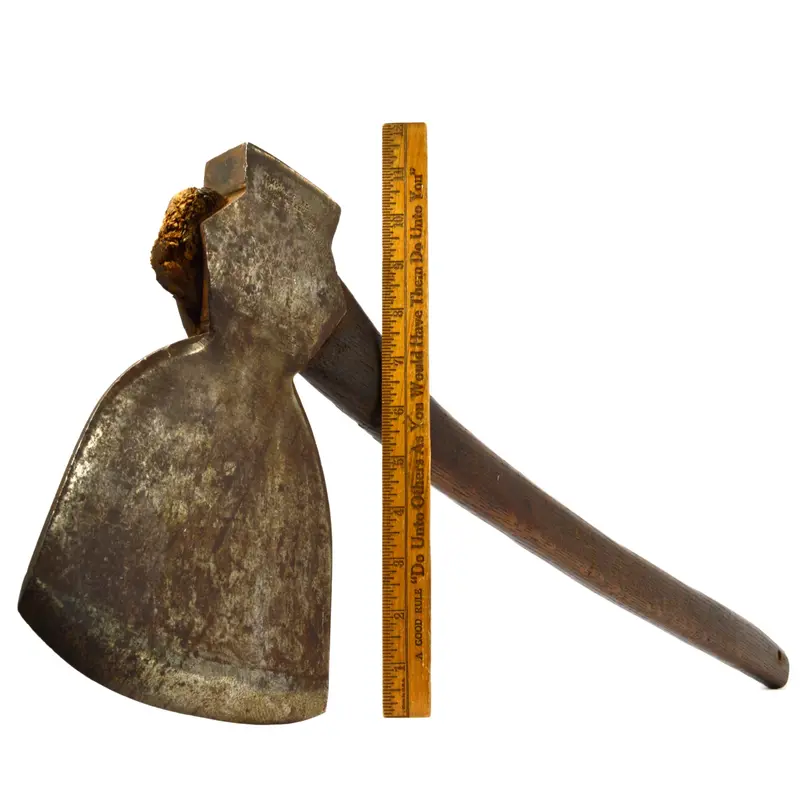 Rare Pre-Underhill Broad Axe – Amoskeag Axe Co., Kent-Type Ship Carpenter’s Tool