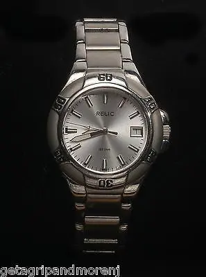 RELIC FOSSIL Stainless Steel Quartz Watch – Men’s Silver Sport Design ZR11674