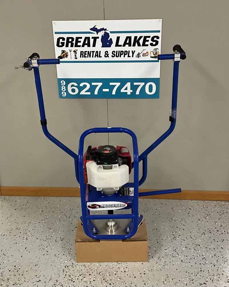 Shockwave Vibratory Screed – Lightweight Concrete Finishing Tool