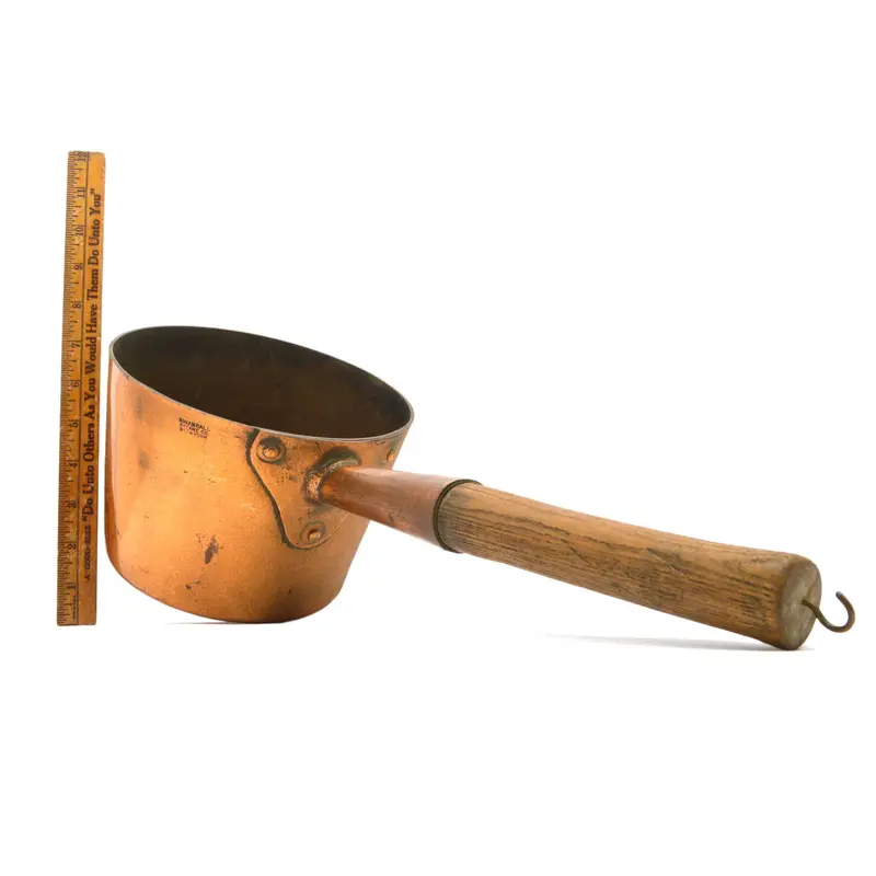 Signed Antique Copper Pot – Bramhall Deane Co., One-Gallon Capacity with Stem and Wooden Handle