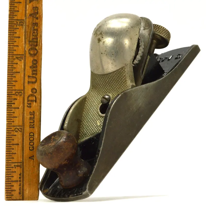 Stanley No. 140 Rabbet & Knuckle Plane (c.1935–43), 7″ with Skewed Blade
