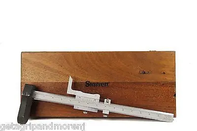 Starrett No. 255 Flush-Reading Vernier Height Gauge with Hardwood Storage Case