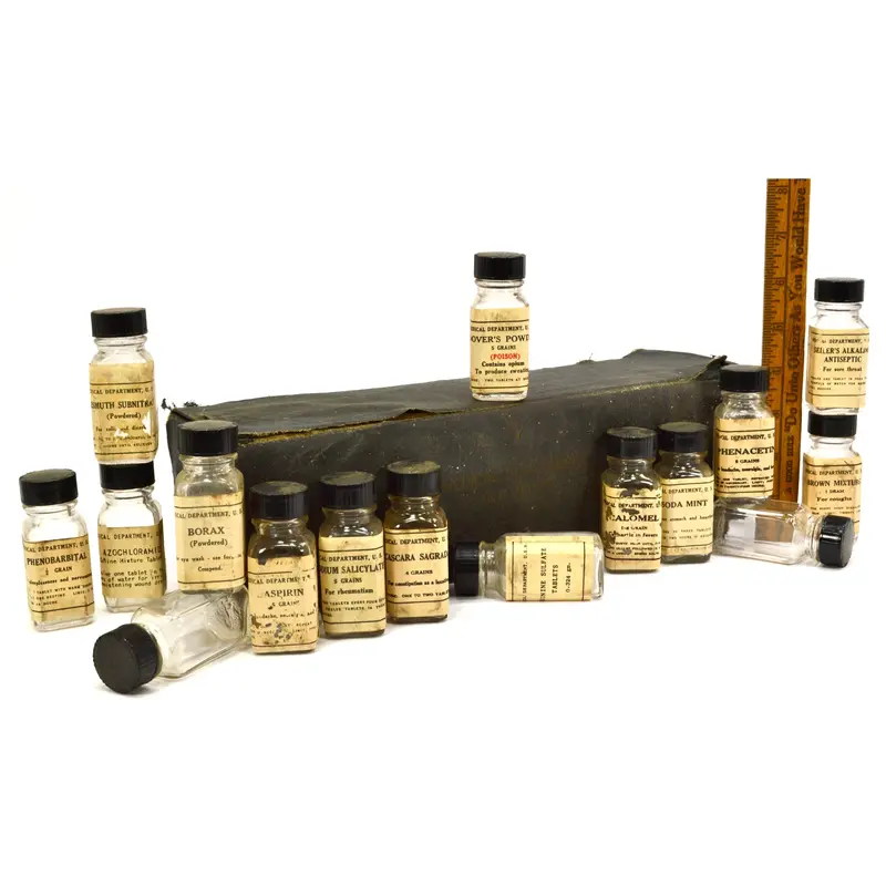 U.S. Navy Medical Department Medicine Set – 16-Bottle Vintage Kit Including Opium-Labeled Containers