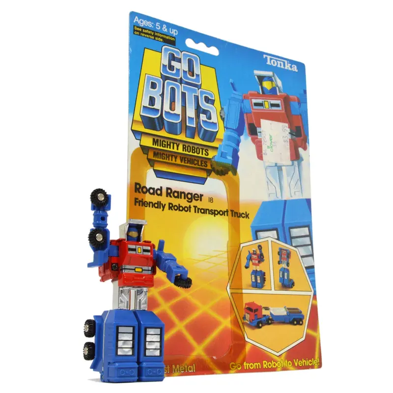Vintage 1983 Tonka GoBots Road Ranger #18 Transport Truck Robot with Original Cardback