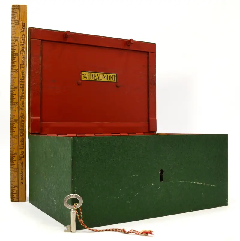 Vintage De Beaumont Heavy-Duty Steel Cash Chest — Green Lock Box with Functional Key