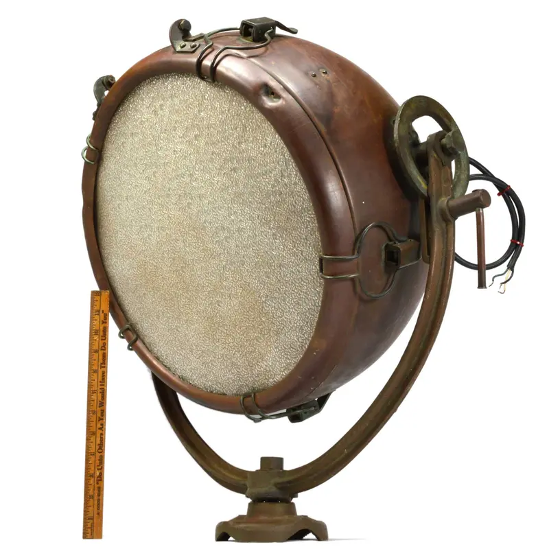 Vintage General Electric 17-Inch Copper Floodlight – Mo. 2AL Searchlight with Patinated Finish