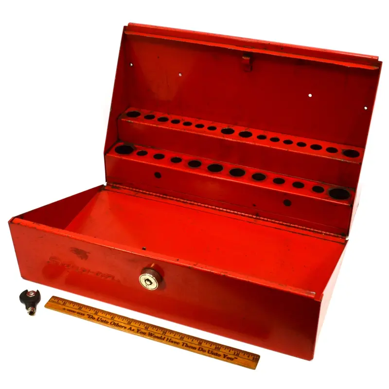Vintage Snap-On Screwdriver-Prybar Rack with Service Cart and Locking Side Storage Box with Key