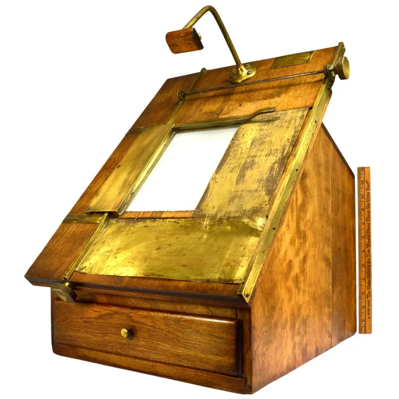Vintage WINSTEAD Photo Printing Enlarger Light Box, Model 1 No. 124 – Rare Early Darkroom Equipment