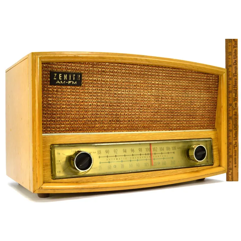 Vintage ZENITH Model 730 Tube Radio – AM/FM Long-Distance Console, Circa 1959, Fully Functional