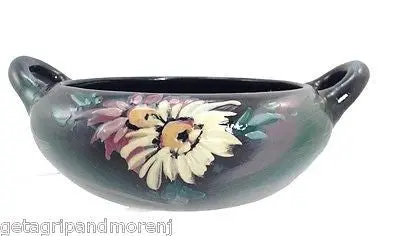 Weller Eocean Floral Bowl – 8.5″, Hand-Painted Daisy Design