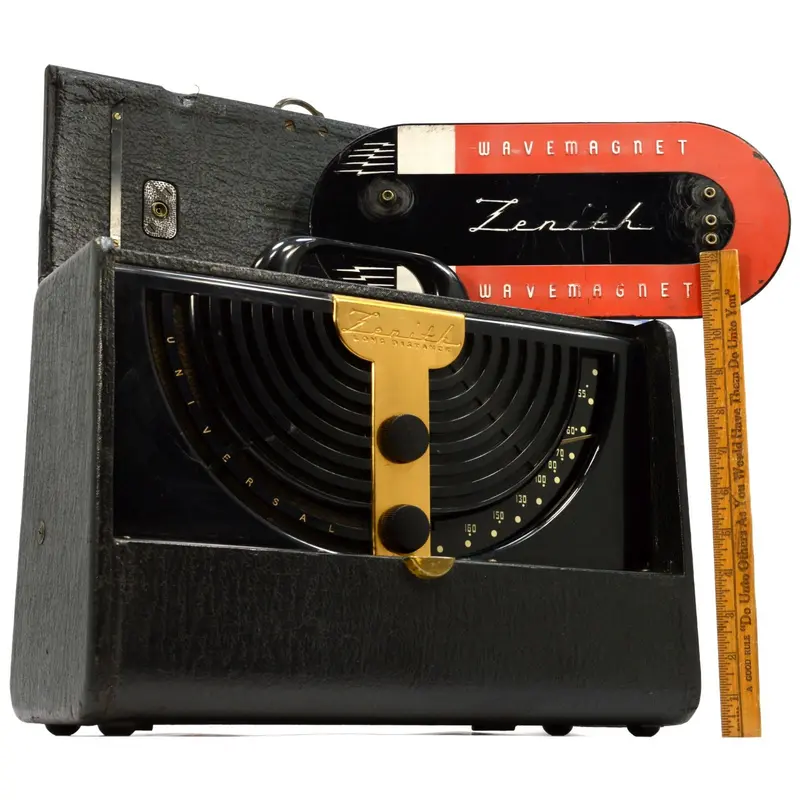 Zenith 6G001Y Tube Radio — 1946 ‘Long Distance’ Wave Magnet Model with Vintage Cabinet